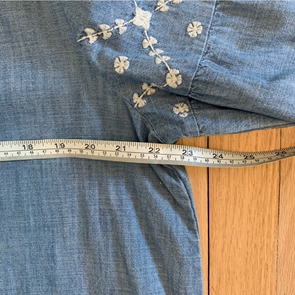 Womens Old Navy Embroidered Chambray Tassel Tunic Floral Balloon Sleeve Sz Large - Picture 9 of 10